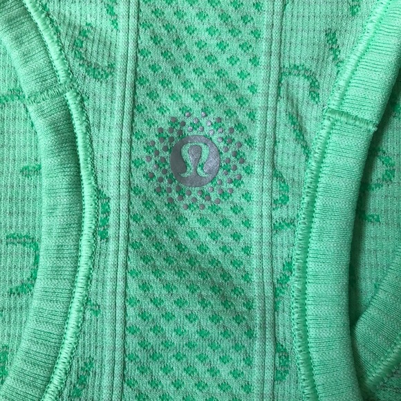 Lululemon Swiftly tank top Seawheeze 2015 - Picture 3 of 6